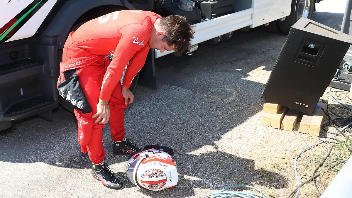  LECLERC Charles mco, Scuderia Ferrari F1-75, portrait during the Formula 1 Lenovo Grand Prix de France, French Grand Prix 2022, 12th round of the 2022 FIA Formula One World Championship, WM, Weltmeisterschaft from July 22 to 24, 2022 on the Circuit Paul Ricard, in Le Castellet, France - F1 - FRENCH GRAND PRIX 2022 - RACE DPPI/Panoramic PUBLICATIONxNOTxINxFRAxITAxBEL AC9I2342