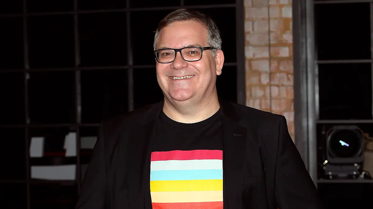 Elton beim Fototermin zur TV Quizshow 'Wer weiß denn sowas XXL - Das unvorstellbare Wissensquiz' im Studio Hamburg Atelier A1. Hamburg, 27.01.2020