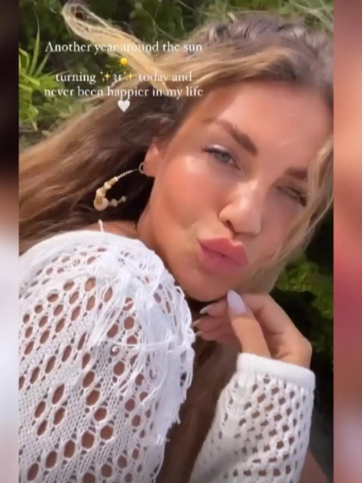 Bild zu: "Farina Opoku beschenkt sich selbst"