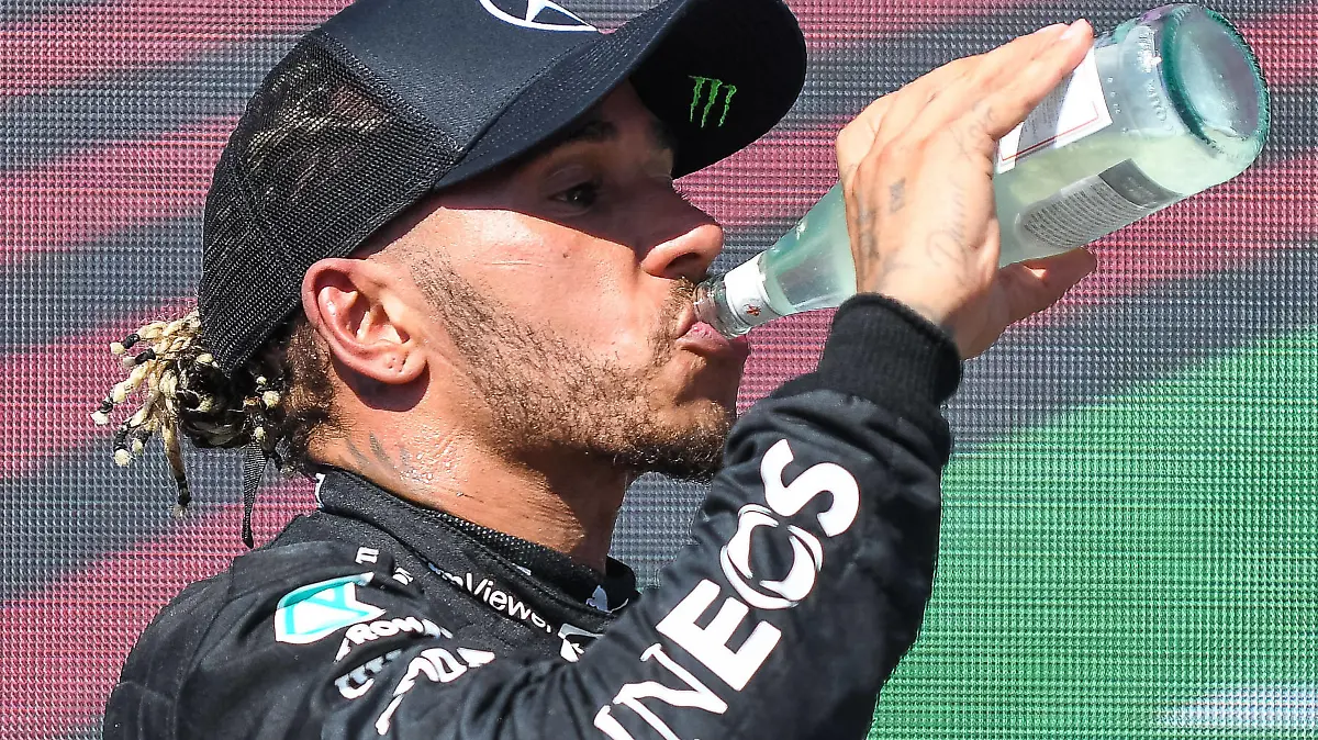 Lewis Hamilton Mercedes-AMG Petronas F1 Team 44, Grosser Preis von Frankreich 2022, Rennen, Motorsport, Formel 1, 24.07.2022, Grosser Preis von Frankreich 2022, Rennen, Motorsport, Formel 1, 24.07.2022 Le Castellet *** Lewis Hamilton Mercedes AMG Petronas F1 Team 44 , French Grand Prix 2022, Race, Motorsport, Formula 1, 24 07 2022, French Grand Prix 2022, Race, Motorsport, Formula 1, 24 07 2022 Le Castellet Copyright: xEibner-Pressefotox EP_FSU