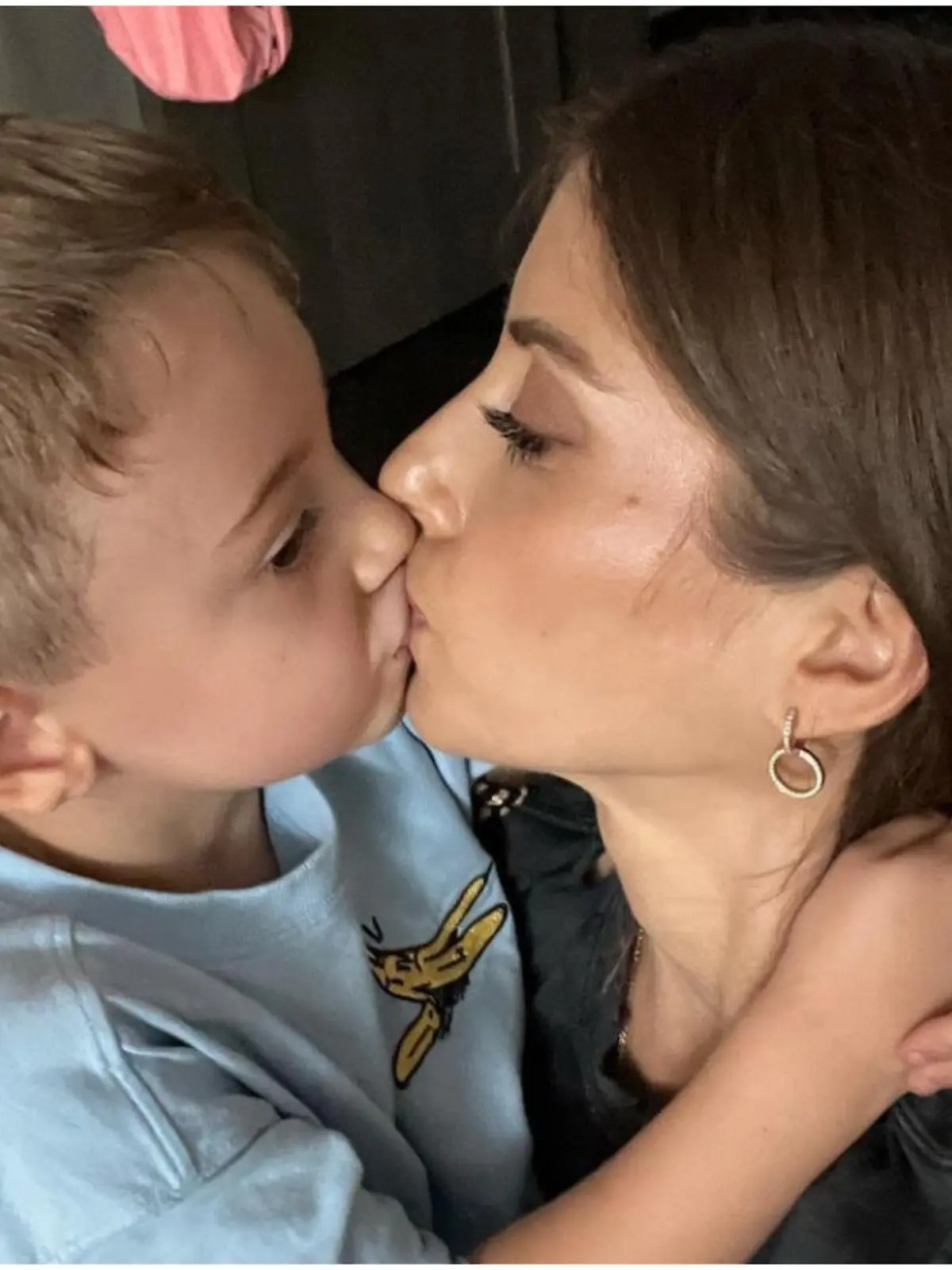 Cathy Hummels und ihr Sohn Ludwig (4)