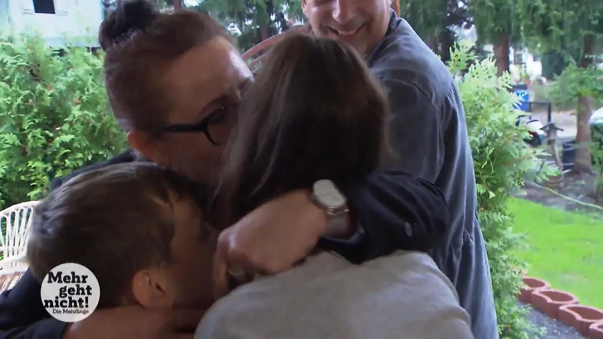 Anfangs war die Oma wegen sechs Kindern besorgt Sie ist froh und stolz