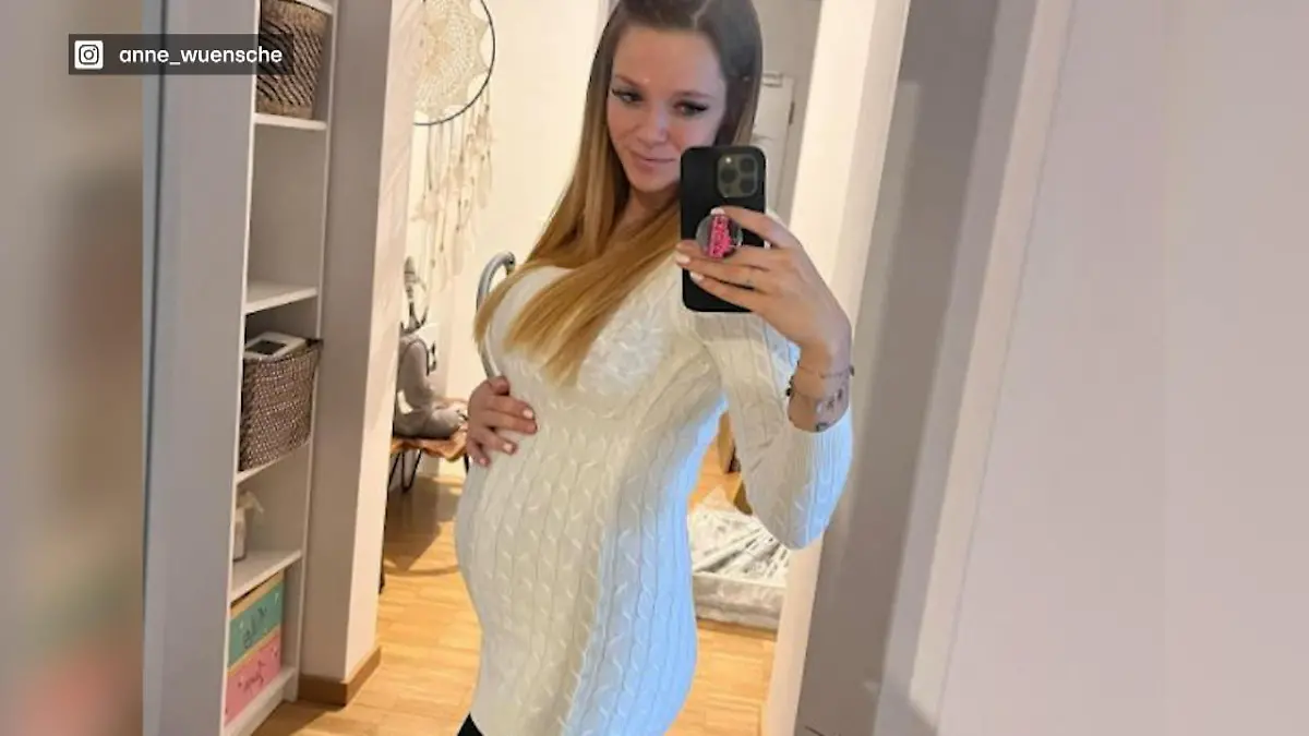 Baby oder Frosch?: Anne Wünsche teilt Ultraschallbilder mit ihren Fans