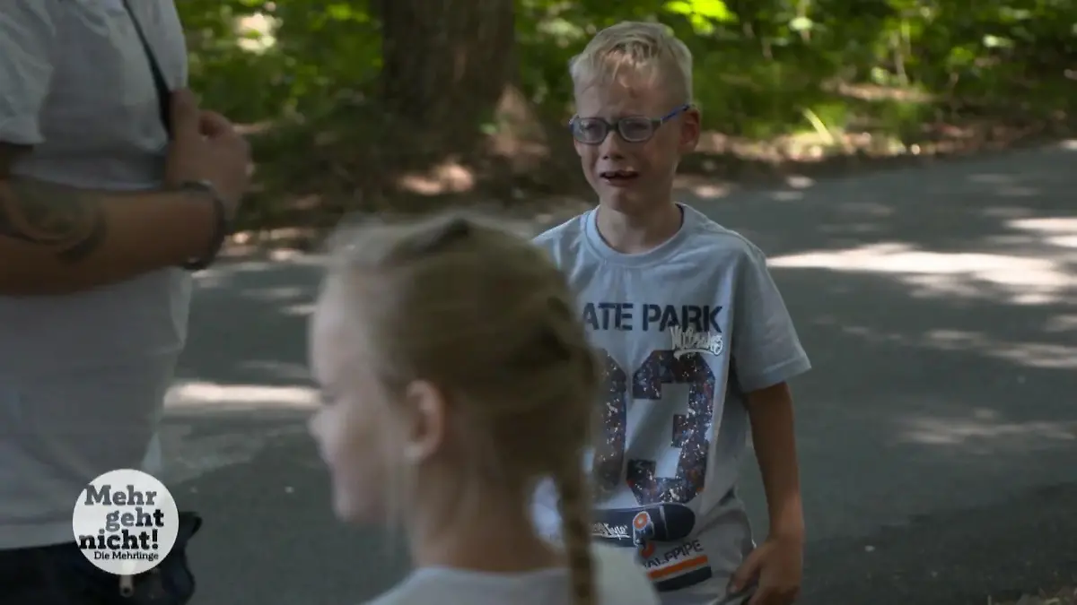 Chaos beim Kindergeburtstag Stress und Tränen