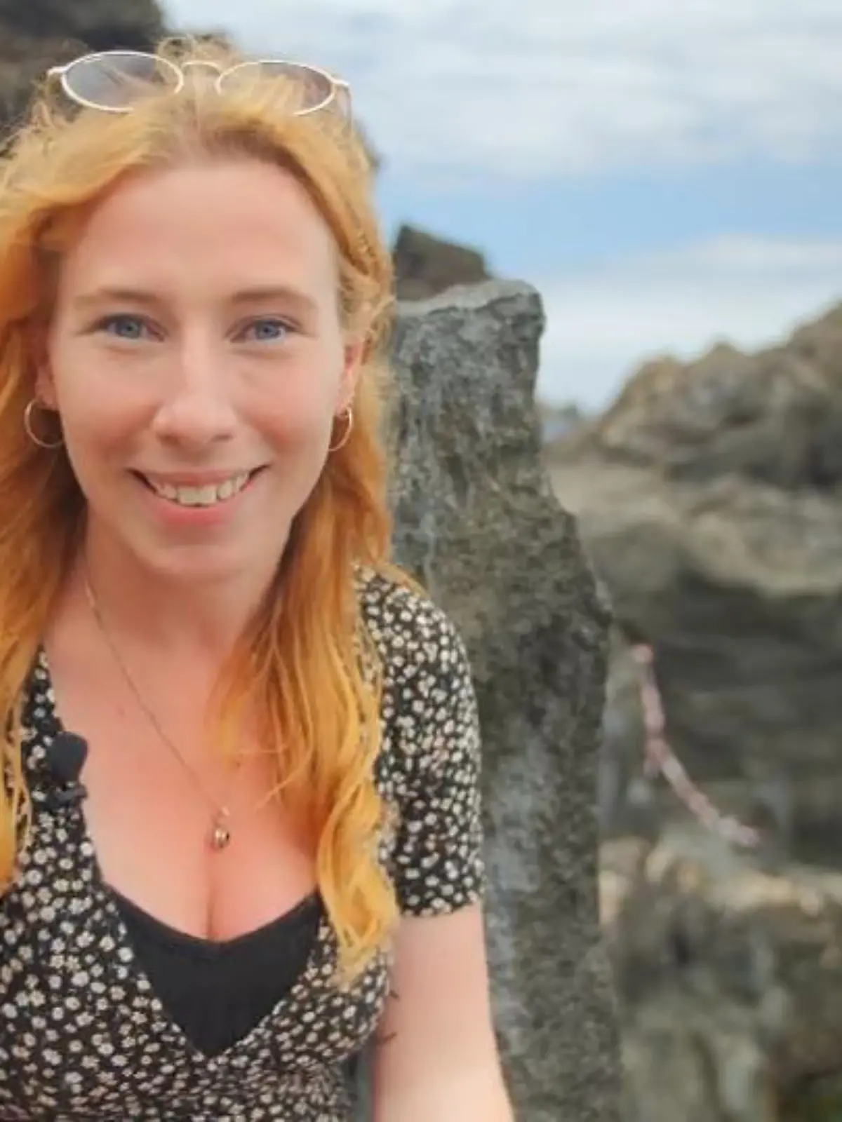 Dieser Beitrag wird Ihnen richtig gut Laune machen: Denn unsere Reporterinnen zeigen Ihnen hier, an welchen faszinierenden Orte zum Beispiel in Skandinavien und Spanien Sie ganz kostenlos übernachten können. Badeparadiese, magische Momente und Postkarten-Idylle garantiert! Aber wie kann es überhaupt sein, dass es solche schönen Orte gibt, für die Sie nur die Anreise bezahlen müssen? Das verraten wir Ihnen im Video!