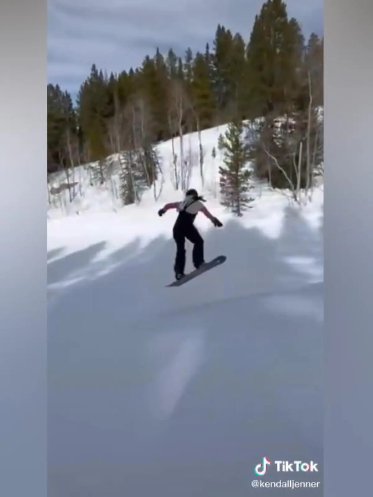 Bild zu: "Kendall Jenners Stunt geht schief!"