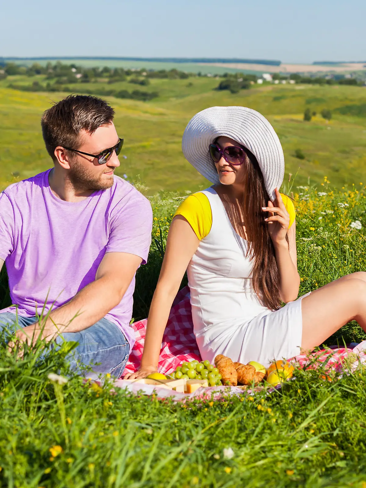 Young couple having picnic