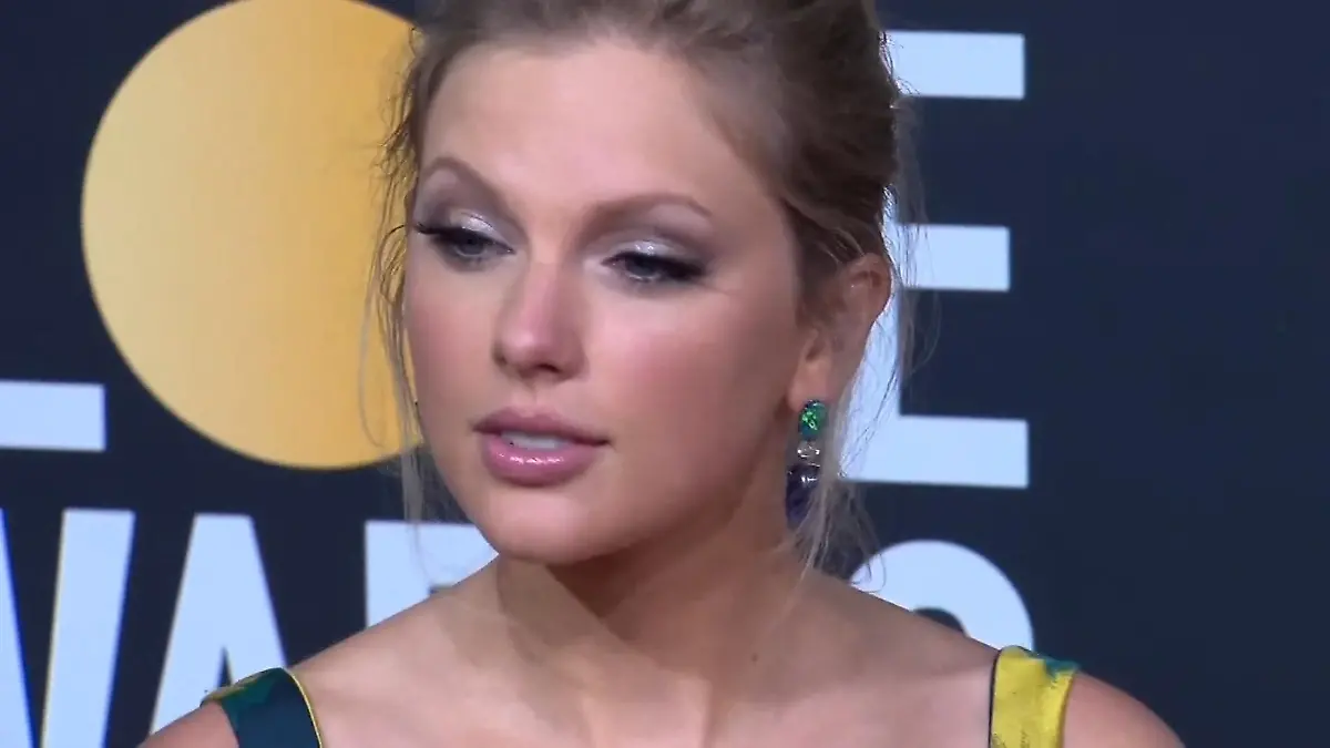 Taylor Swifts Stalker kracht mit Auto in ihr Haus Schock für Taylor