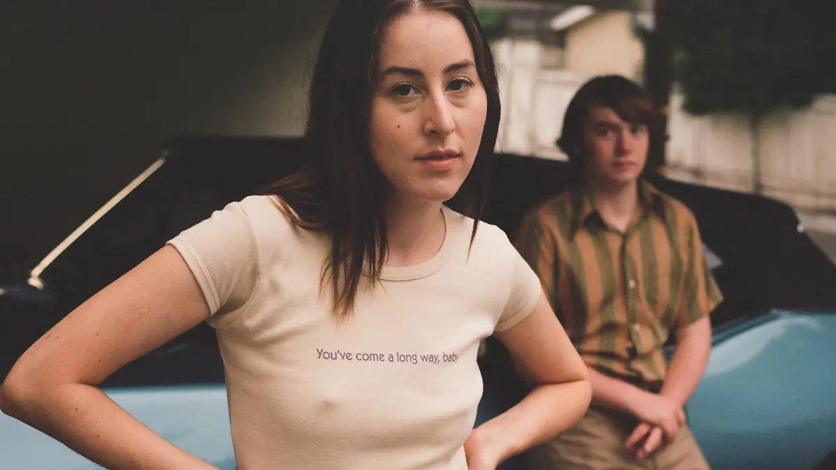 Filmszene mit Cooper Hoffman & Alana Haim Clip Licorice Pizza