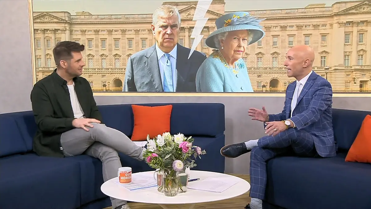 Royal-Experte: "Gefühl, dass Andrew Dreck am Stecken hat" Queen lässt Andrew fallen