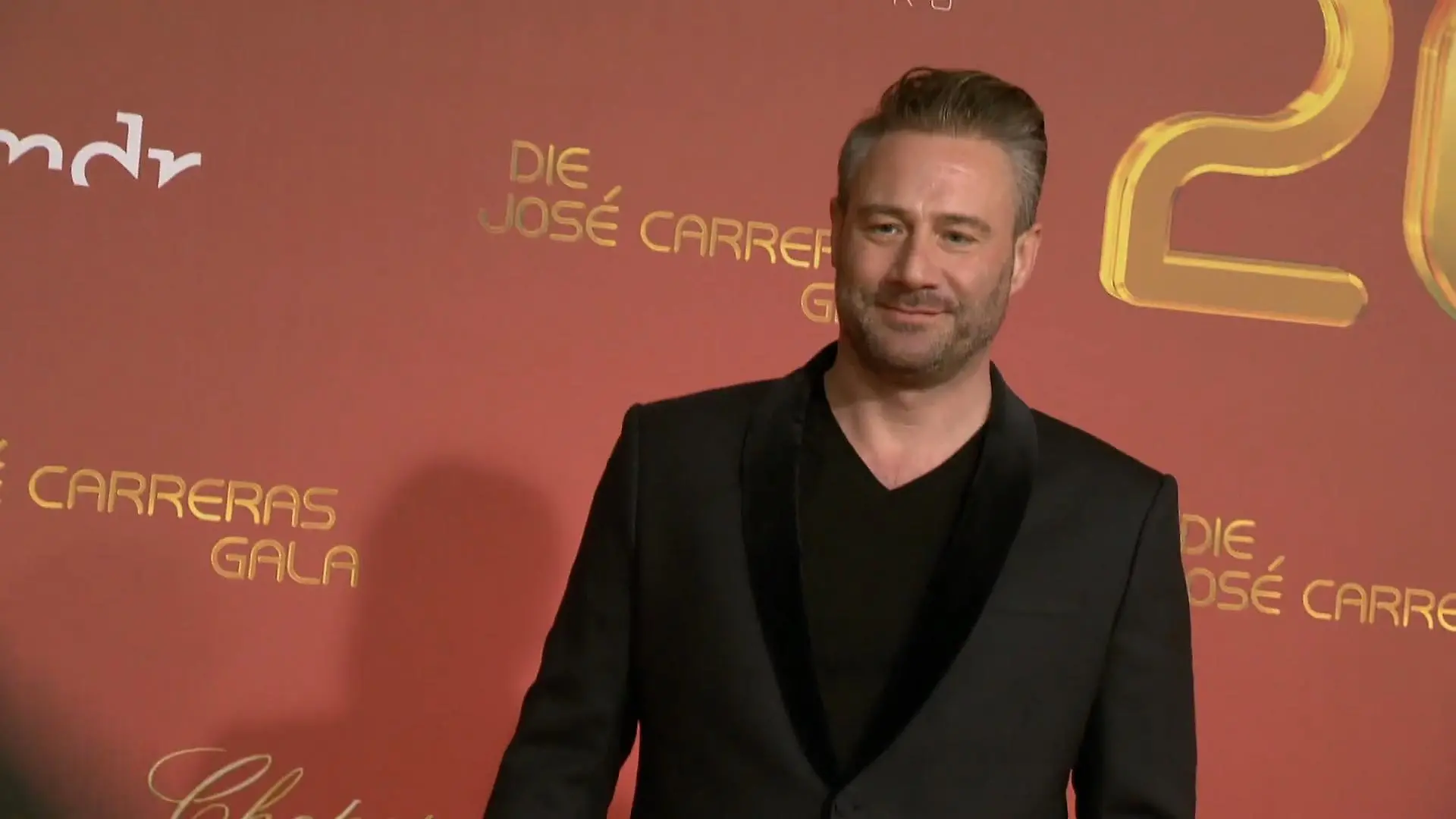 Sasha wird 50 - und freut sich 0 Schnulzen-Sänger ohne Feierlaune