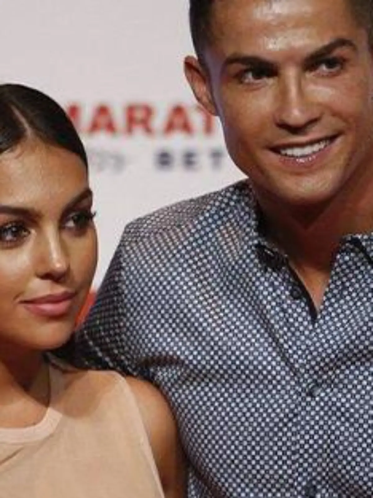 HUB Teaser 16zu9 - ronaldo + georgina