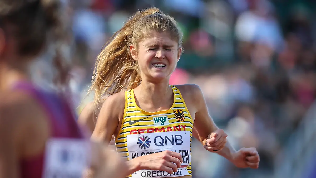 Sport Bilder des Tages World Athletics Championships Oregon 22 United States of America, 20.07.2022 Sie kaempfte beim 5000m-Vorlauf: Konstanze Klosterhalfen GER / TSV Bayer 04 Leverkusen / 5000m / 10000m am 20.07.22 im Hayward Field in Eugene an Tag 6 der World Athletics Championships Oregon22. *** World Athletics Championships Oregon 22 United States of America, 20 07 2022 She competed in the 5000m preliminary Konstanze Klosterhalfen GER TSV Bayer 04 Leverkusen 5000m 10000m on 20 07 22 at Hayward Field in Eugene on Day 6 of the World Athletics Championships Oregon22 Copyright: xBEAUTIFULxSPORTS/AxelxKohringx