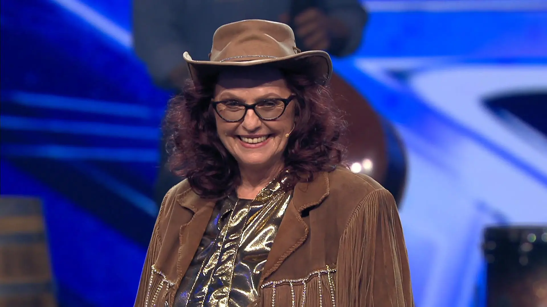 Uschi Bauer jodelt sportlich im Halbfinale Das Publikum klatscht im Takt