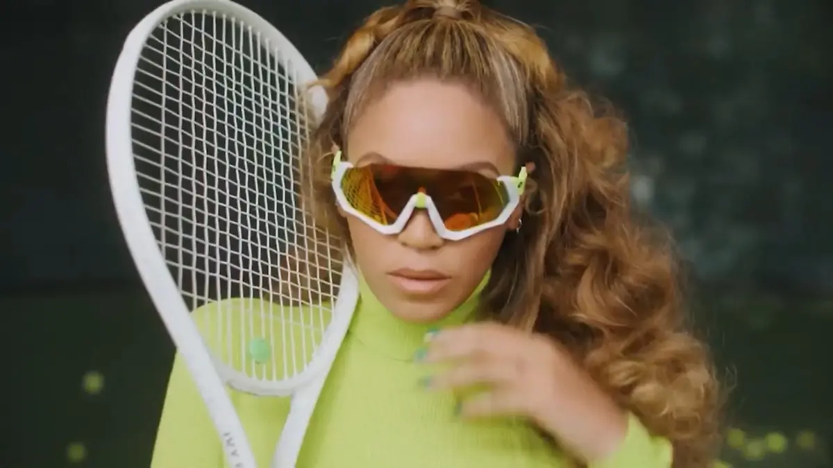Beyoncé zeigt Töchterchen Rumi In neuem Werbeclip