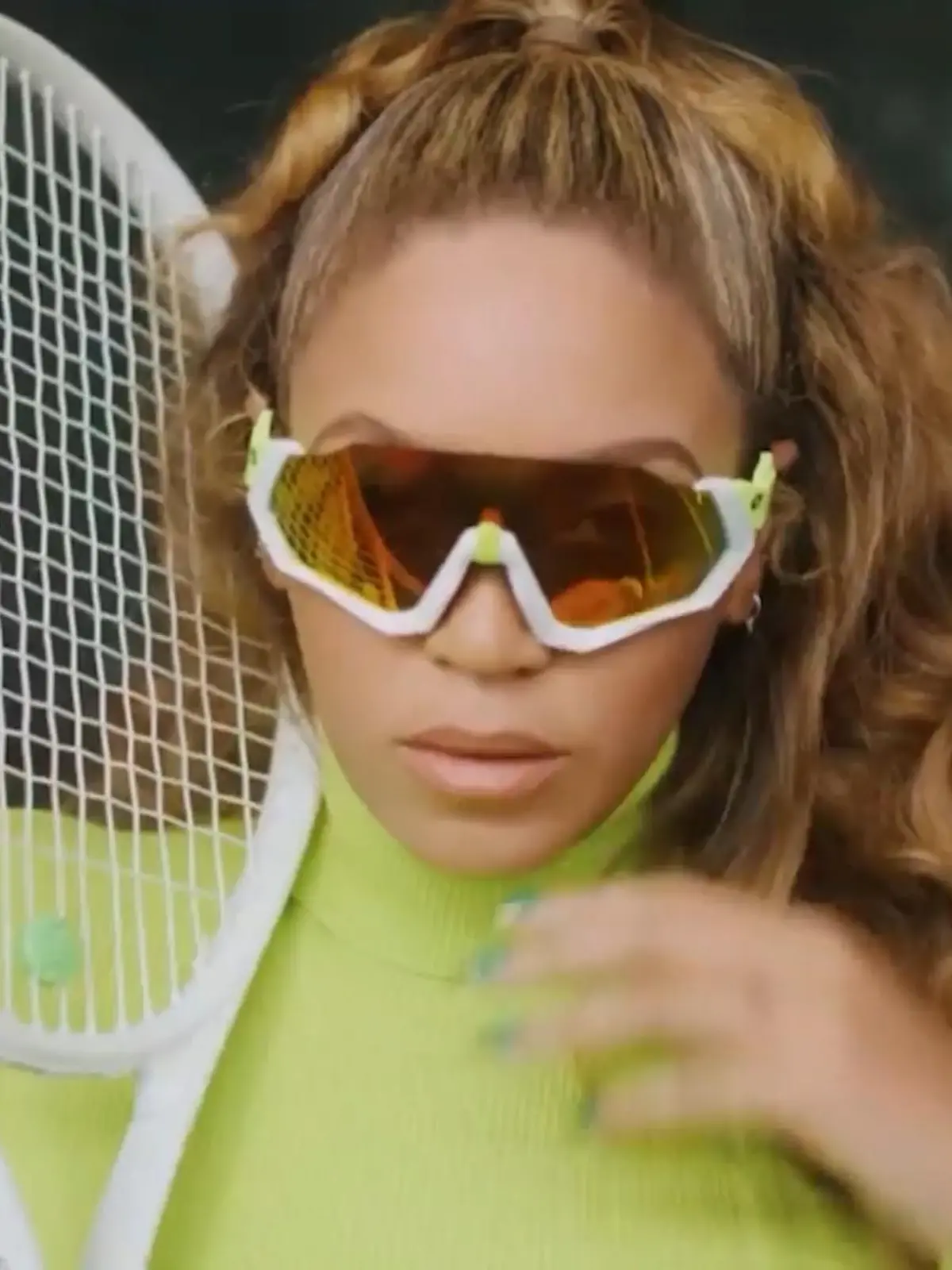 Bild zu: "Beyoncé zeigt Töchterchen Rumi"