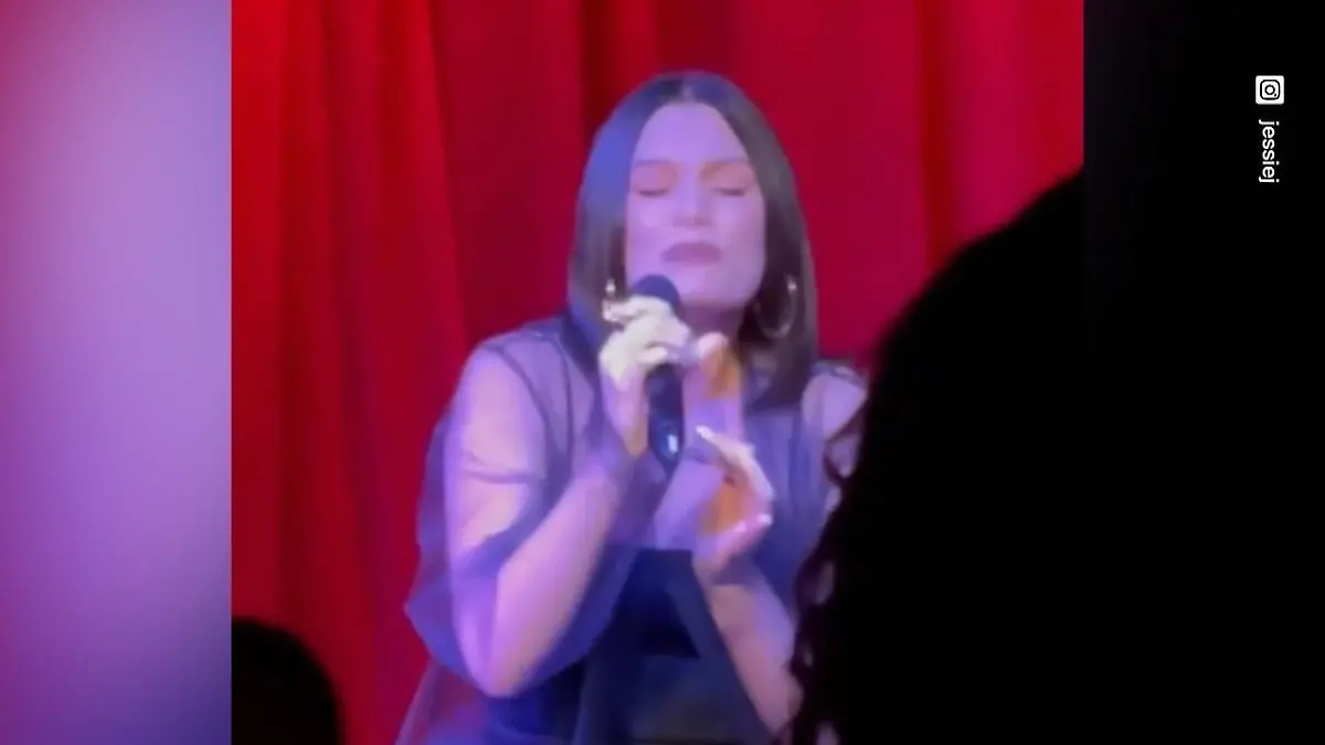Kurz nach Fehlgeburt geht Jessie J auf die Bühne Nicht zu glauben...