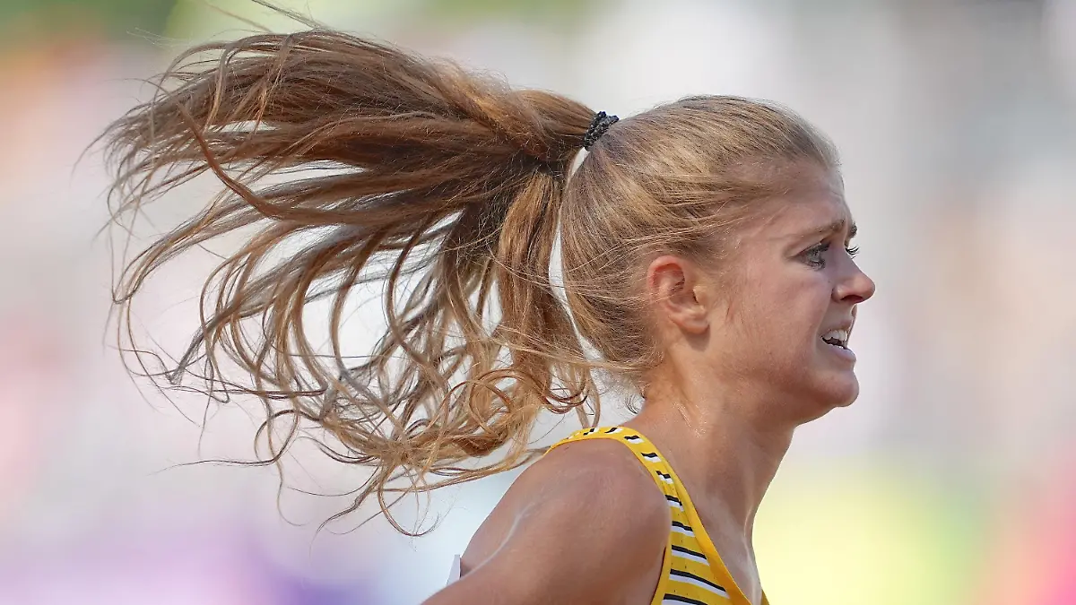 dpatopbilder - 20.07.2022, USA, Eugene: Leichtathletik: Weltmeisterschaft, 5000 Meter, Frauen, Qualifikation: Konstanze Klosterhalfen (TSV Bayer 04 Leverkusen) aus Deutschland in Aktion. Foto: Michael Kappeler/dpa +++ dpa-Bildfunk +++