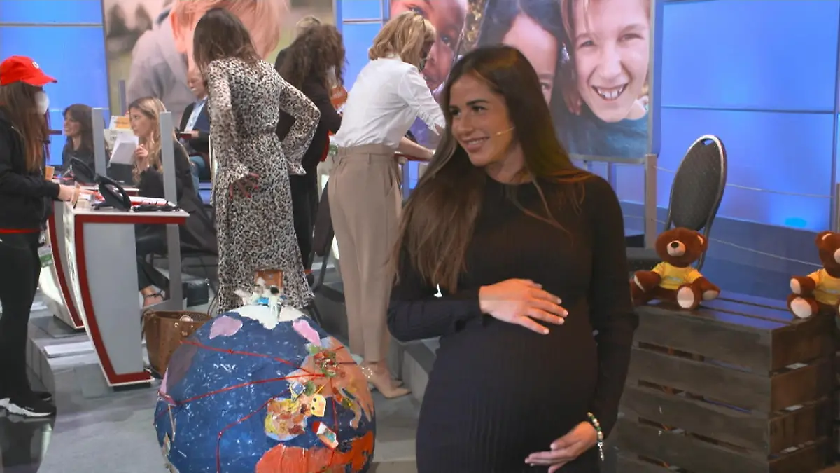 Das hat Sarah Engels über ihre Schwangerschaft verraten Hochschwanger beim RTL-Spendenmarathon