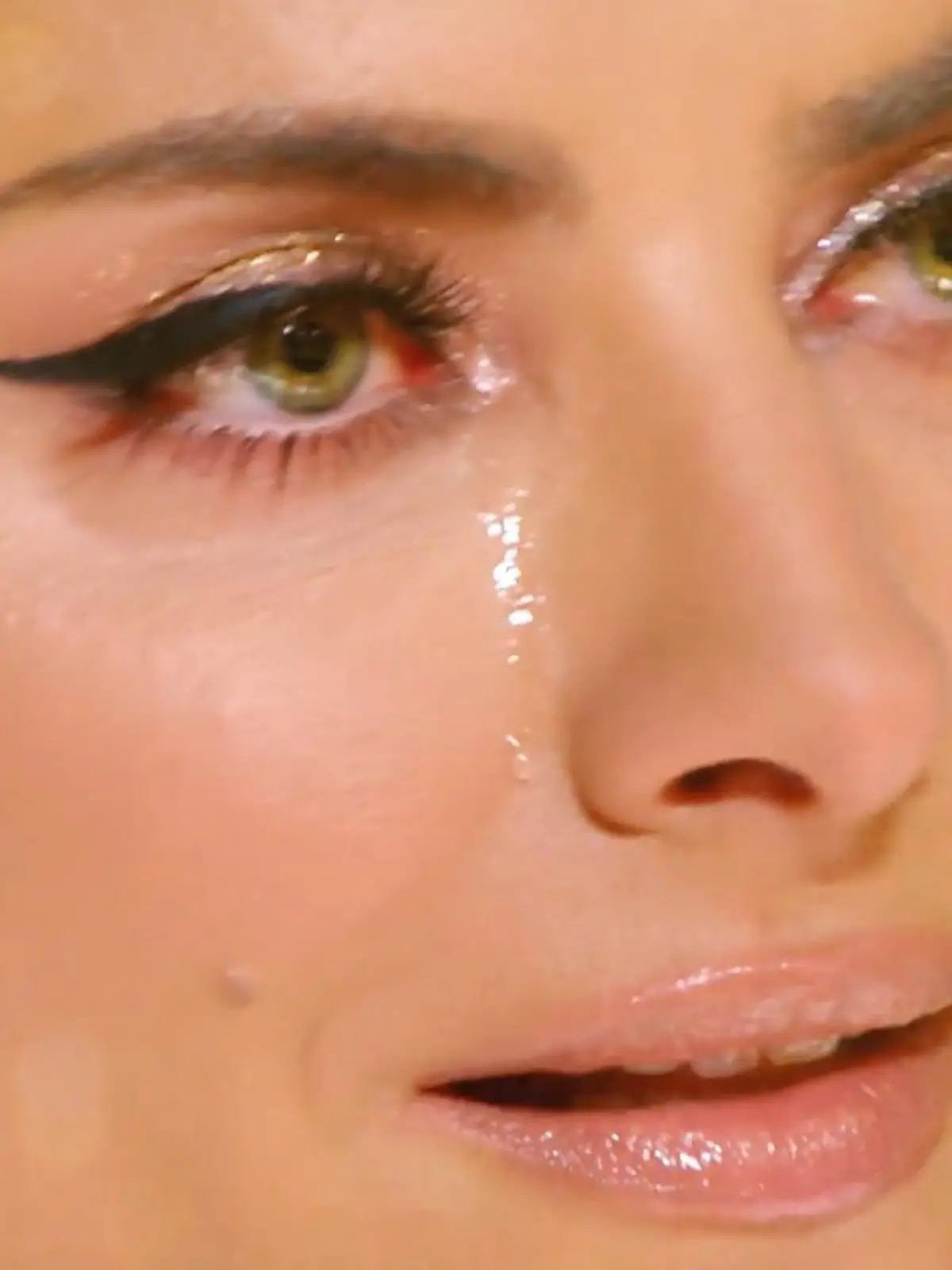 Bild zu: "Sophia Thomalla emotional wie nie beim Supertalent!"