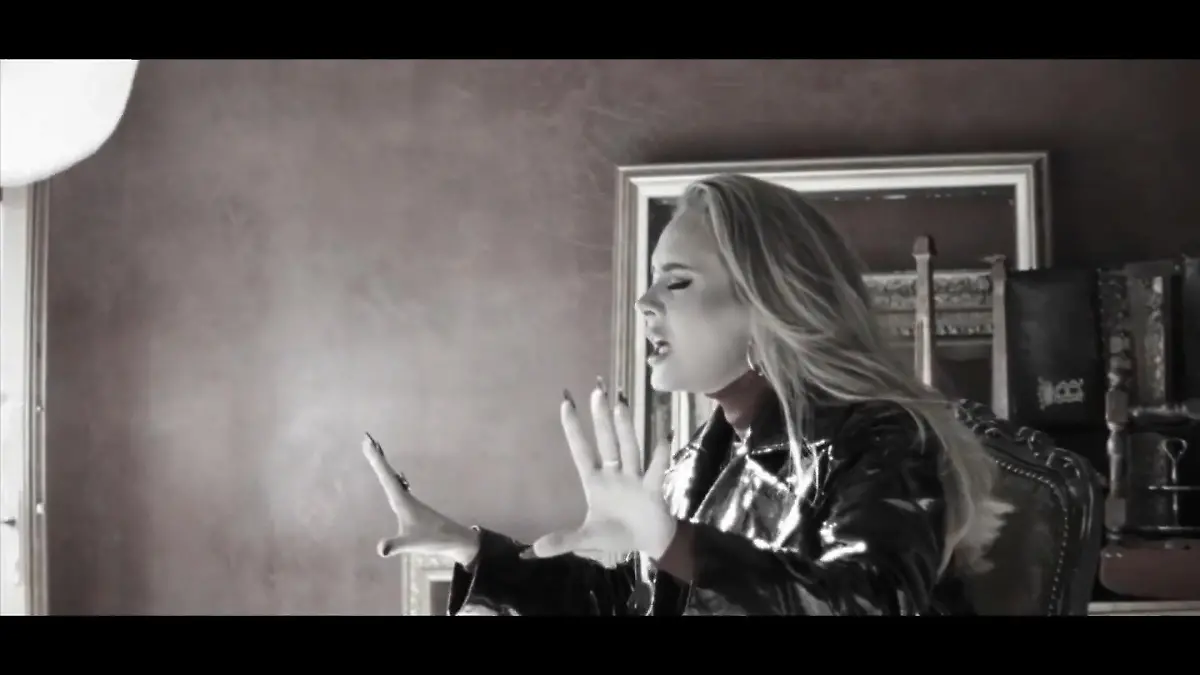 Adeles neues Video "Easy On Me" ist raus Musikalisches Comeback