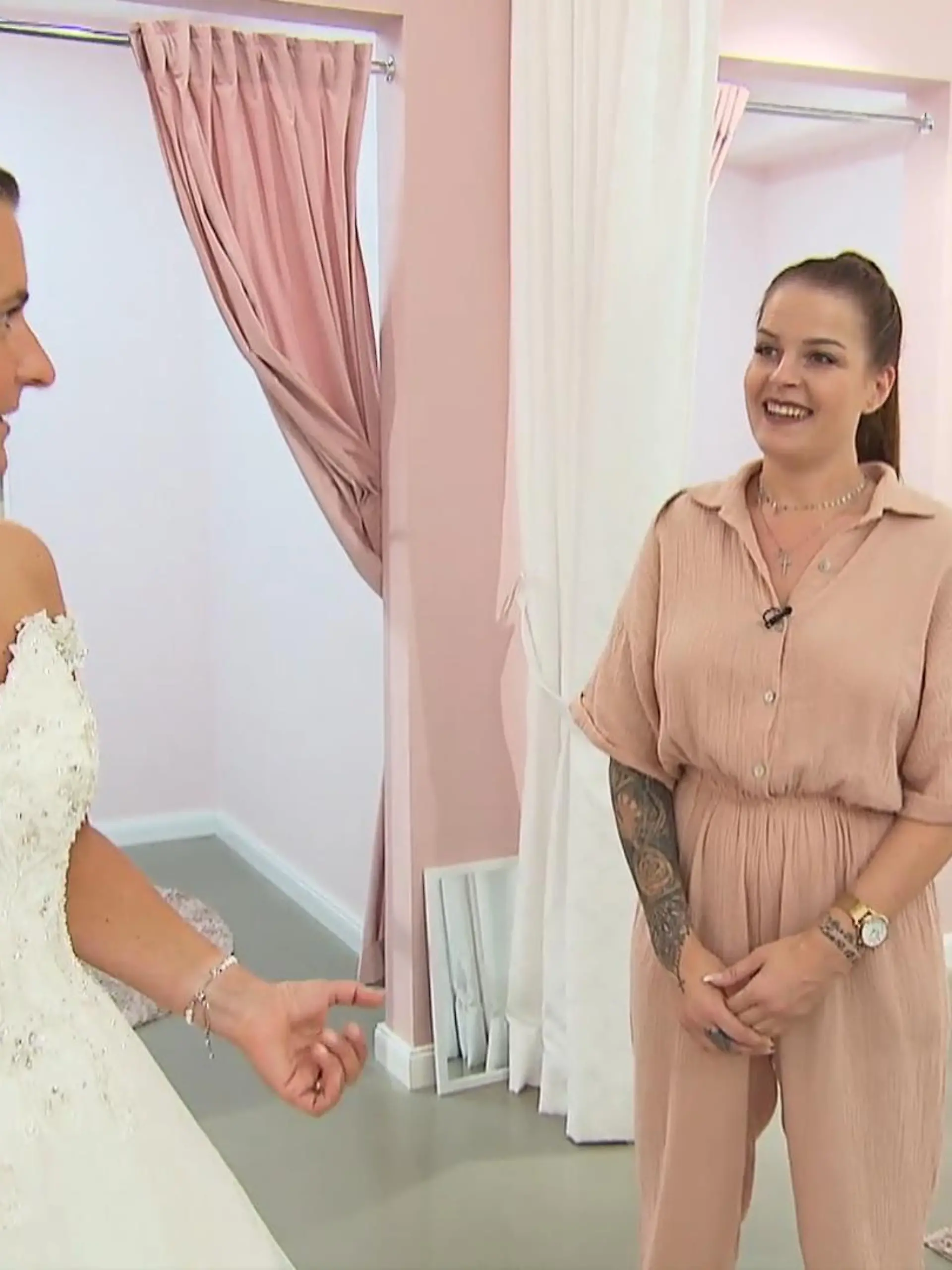 Bild zu: "Katerina ist bestimmt nicht die erste Braut, die Disney-Prinzessin sein möchte"