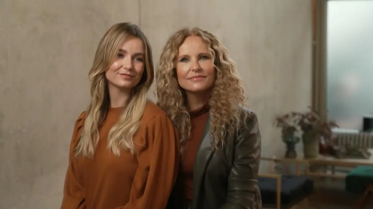 1. gemeinsames Mutter-Tochter-Shooting Katja Burkard & Marie-Therese