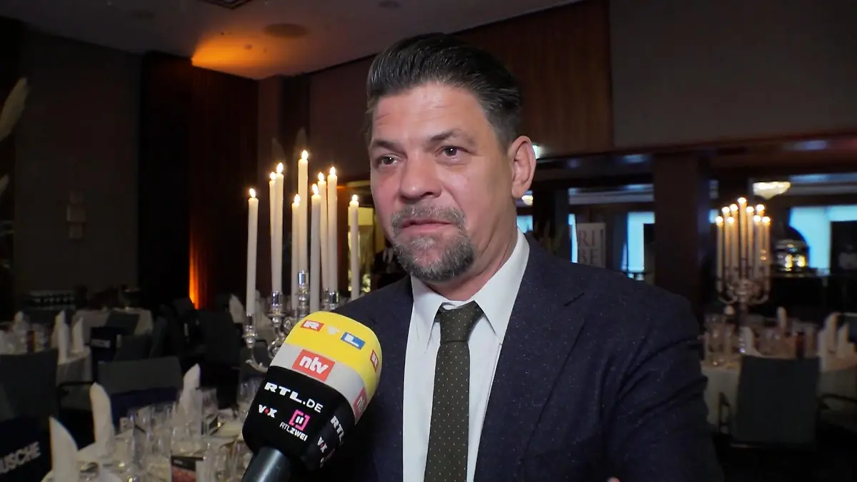 Tim Mälzer: "Ernsthaft! Kriegt euch wieder in den Griff!" Ein Preis für Steffen Henssler?