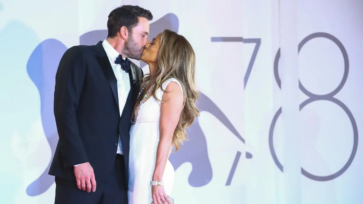 "Bennifer" knutschen auf dem Roten Teppich von Venedig Ben Affleck und Jennifer Lopez