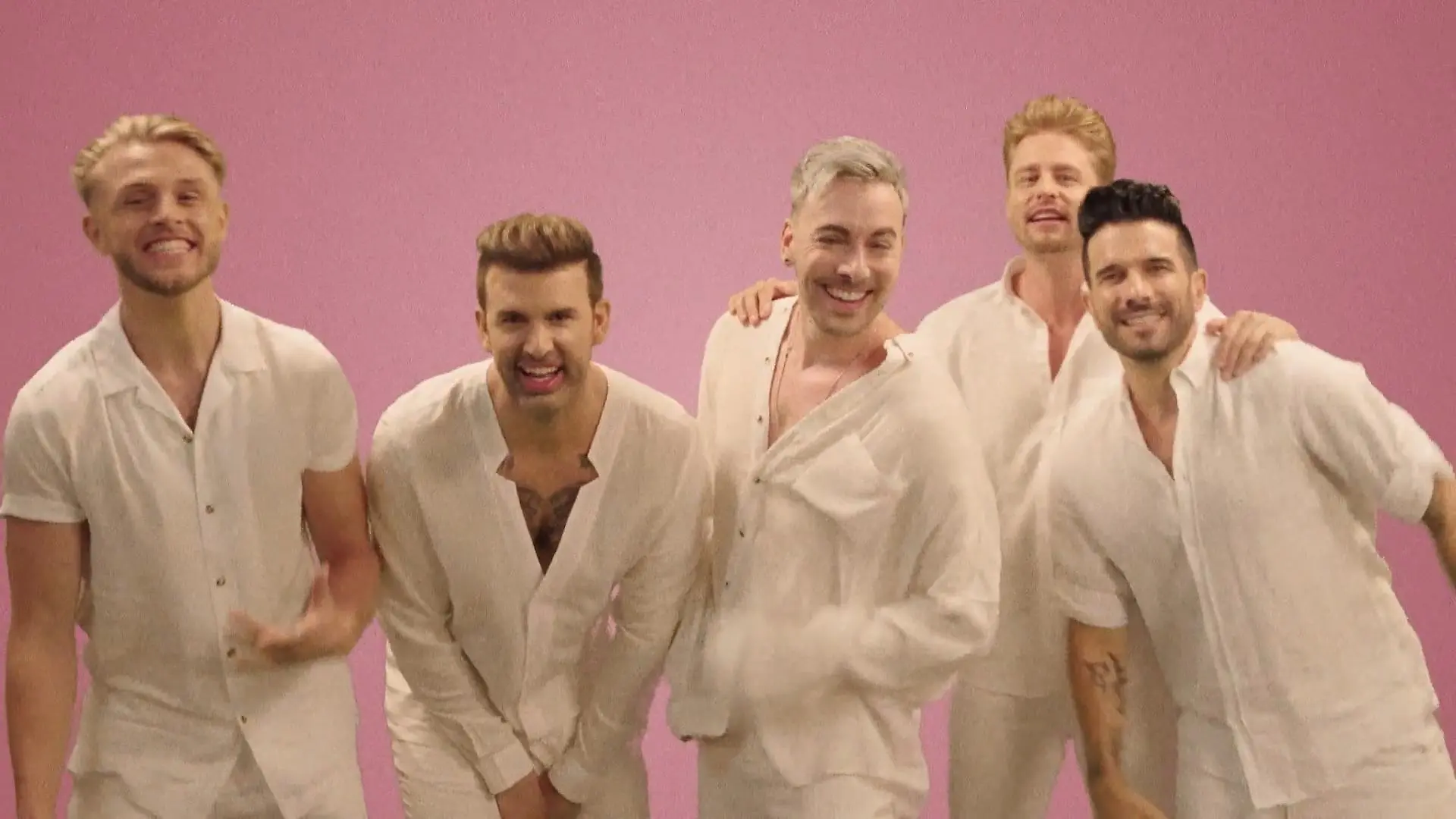 Boyband Team 5ÜNF: Erste Ausschnitte aus "Liebe Überall" Neuer Song: Boyband-Klassiker auf deutsch