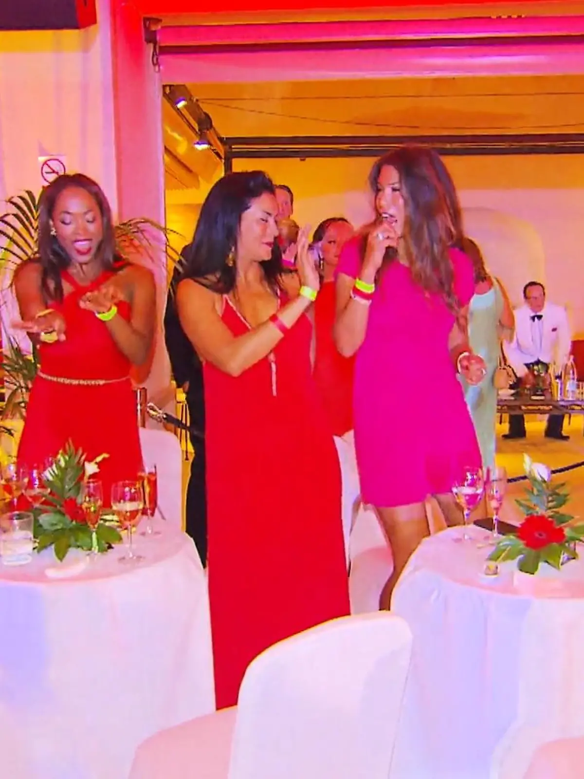 Bild zu: "Bei Marcel Remus' Charity Night sehen die Promis rot"