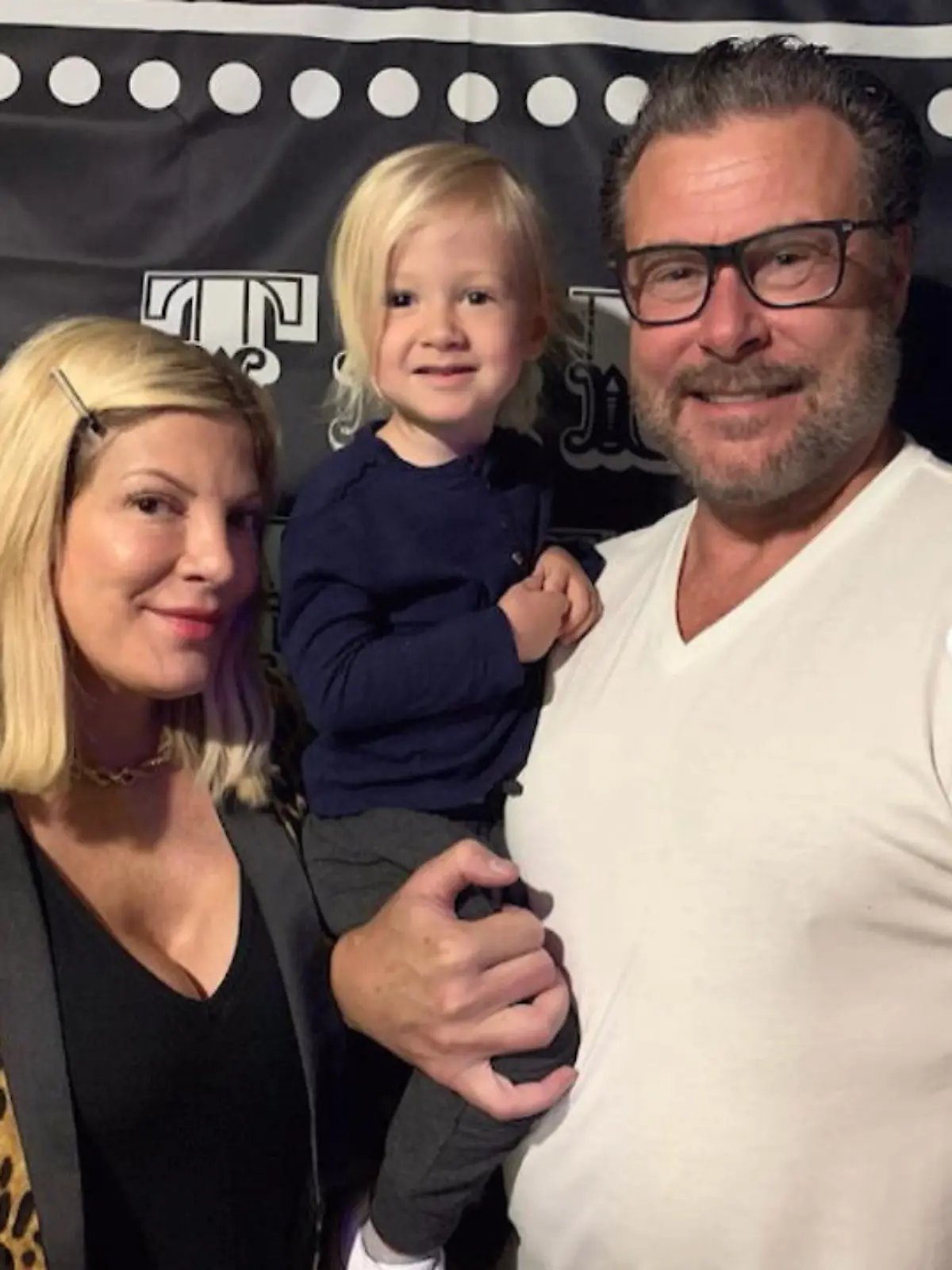 Bild zu: "Steht BH9210-Star Tori Spelling vor der Scheidung?"