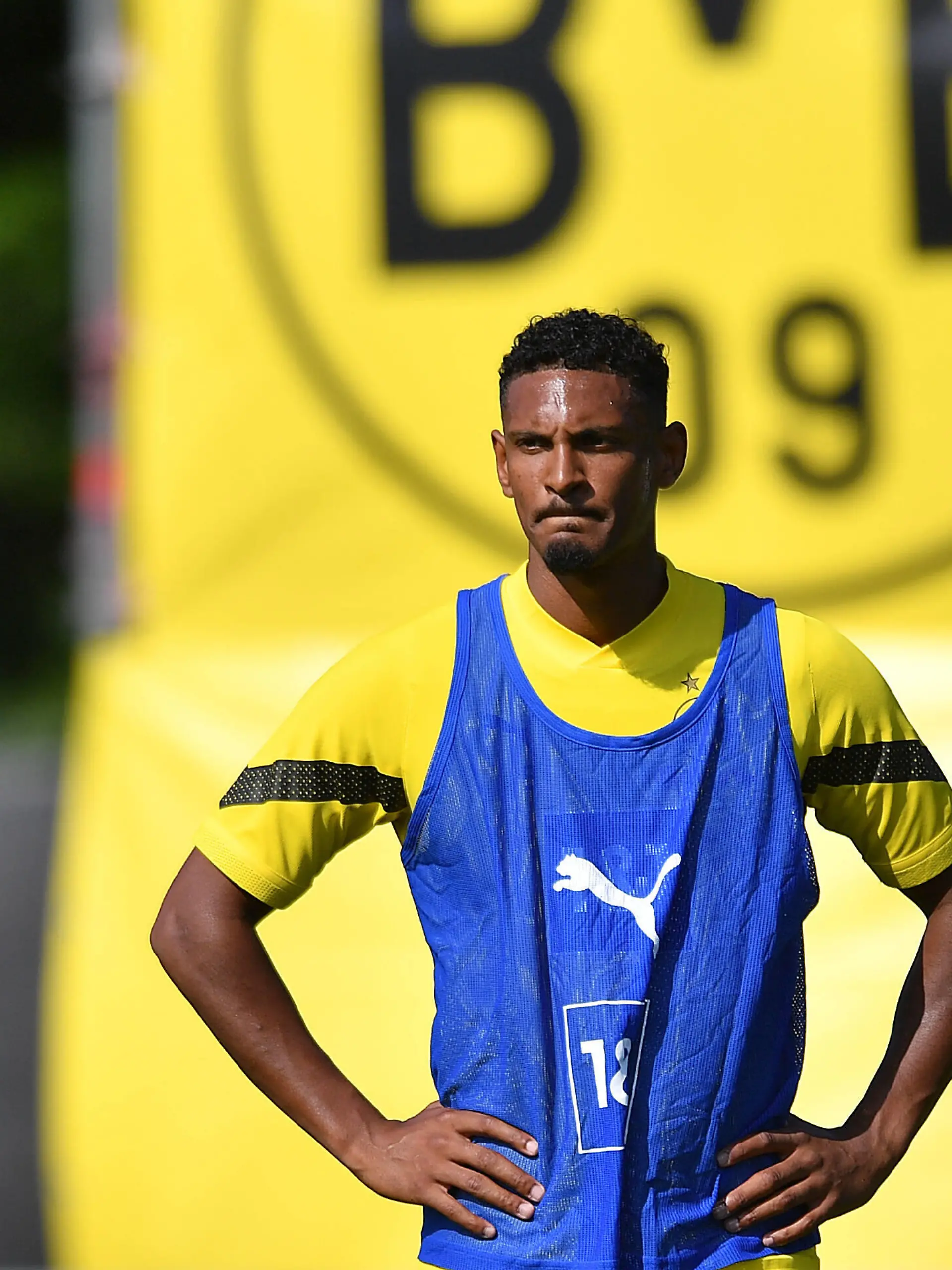  Fußball 1. Bundesliga Trainingslager Borussia Dortmund am 16.07.2022 auf der Sportanlage Ri Au in Bad Ragaz Sebastien Haller  Dortmund  DFL regulations prohibit any use of photographs as image sequences and/or quasi-video. *** Soccer 1 Bundesliga training camp Borussia Dortmund on 16 07 2022 at the sports facility Ri Au in Bad Ragaz Sebastien Haller Dortmund DFL regulations prohibit any use of photographs as image sequences and or quasi video xHDx