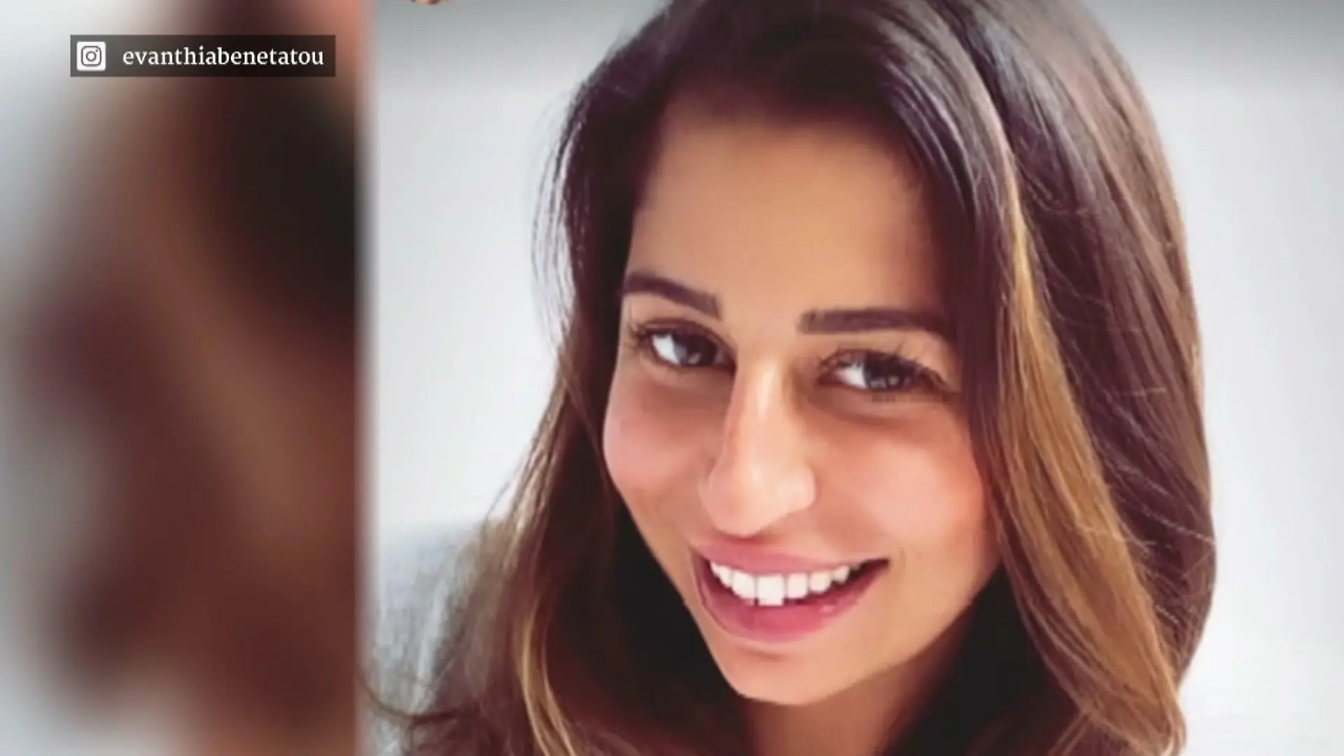Eva Benetatou meldet sich erstmals nach Geburt Glückliche Neu-Mama