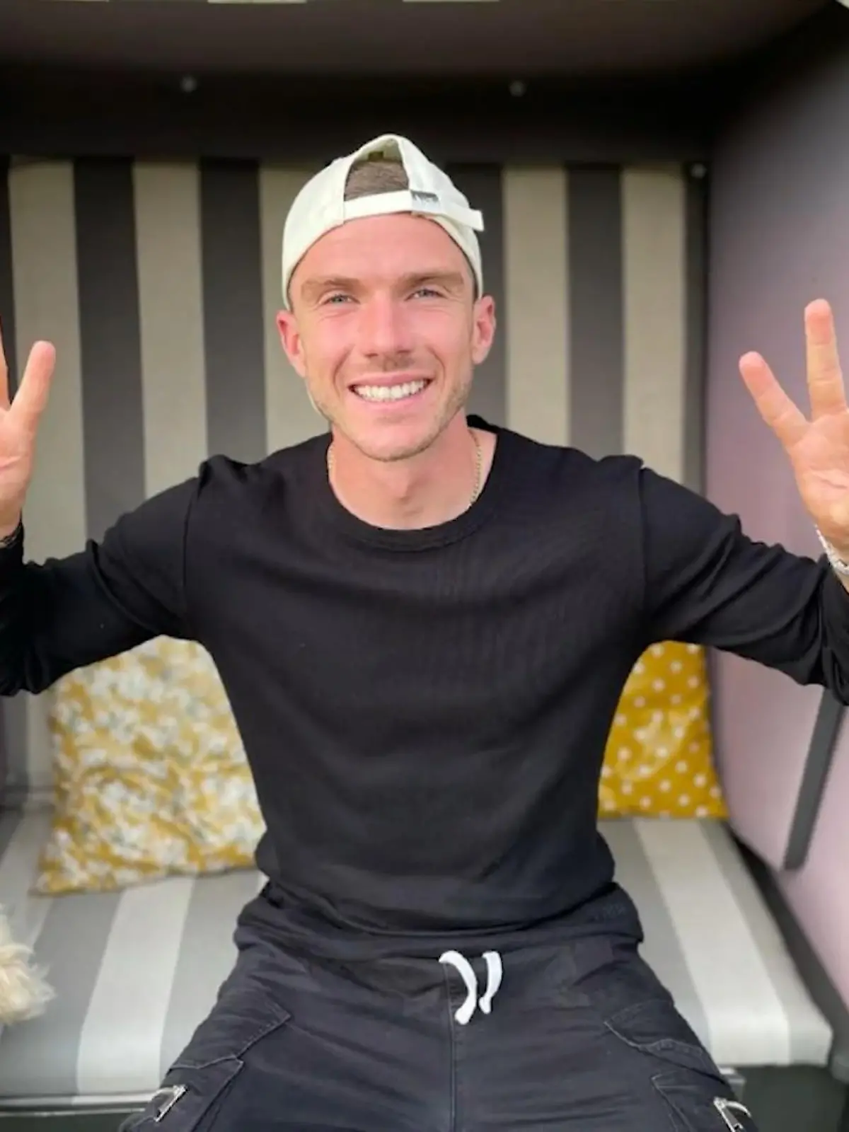 Bild zu: "Wo die EM-Stars jetzt Urlaub machen"