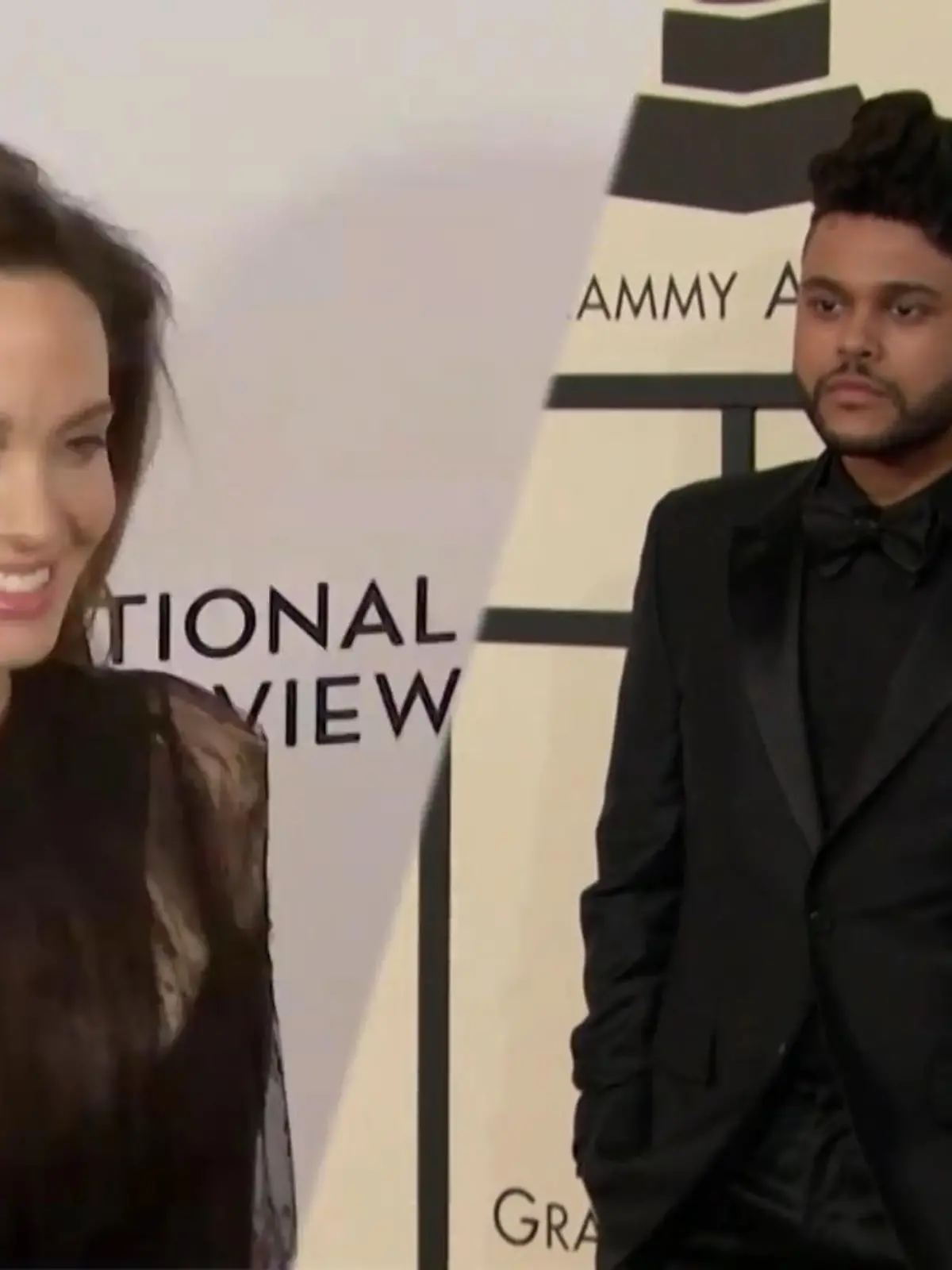 Bild zu: "Angelina Jolie und The Weeknd sollen sich daten"