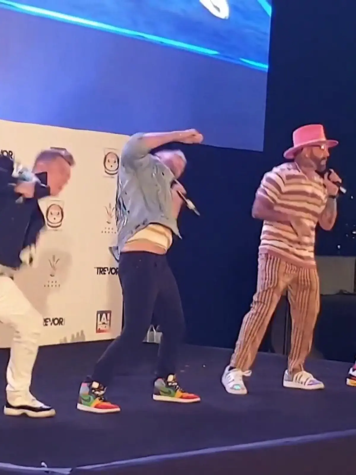 Bild zu: "Aus Backstreet Boys & *NSYNC wird Back-Sync"