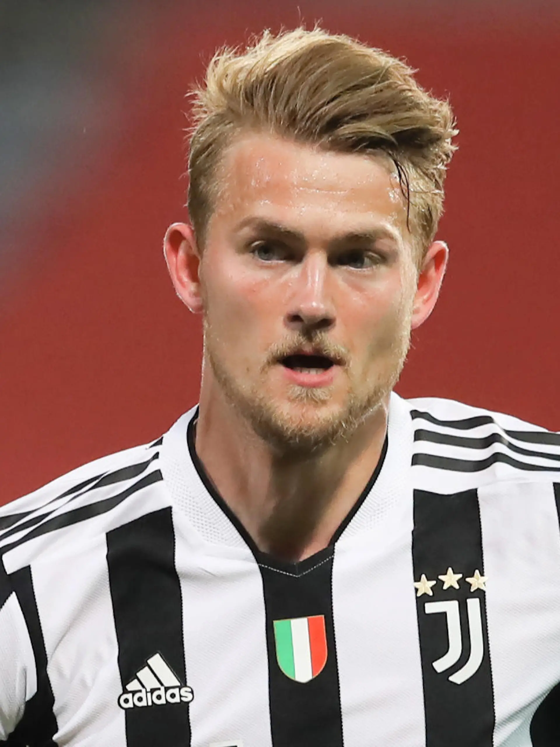 ARCHIV - 19.05.2021, Italien, Reggio Emilia: Matthijs De Ligt von Juventus während des Endspiels der italienischen Coppa Italia im Mapei-Stadion. Der FC Bayern München steht offenbar kurz vor der Verpflichtung des niederländischen Fußball-Nationalspielers Matthijs de Ligt. (zu dpa: «Medien: Bayern München kurz vor Verpflichtung von de Ligt») Foto: Jonathan Moscrop/CSM via ZUMA Wire/dpa +++ dpa-Bildfunk +++
