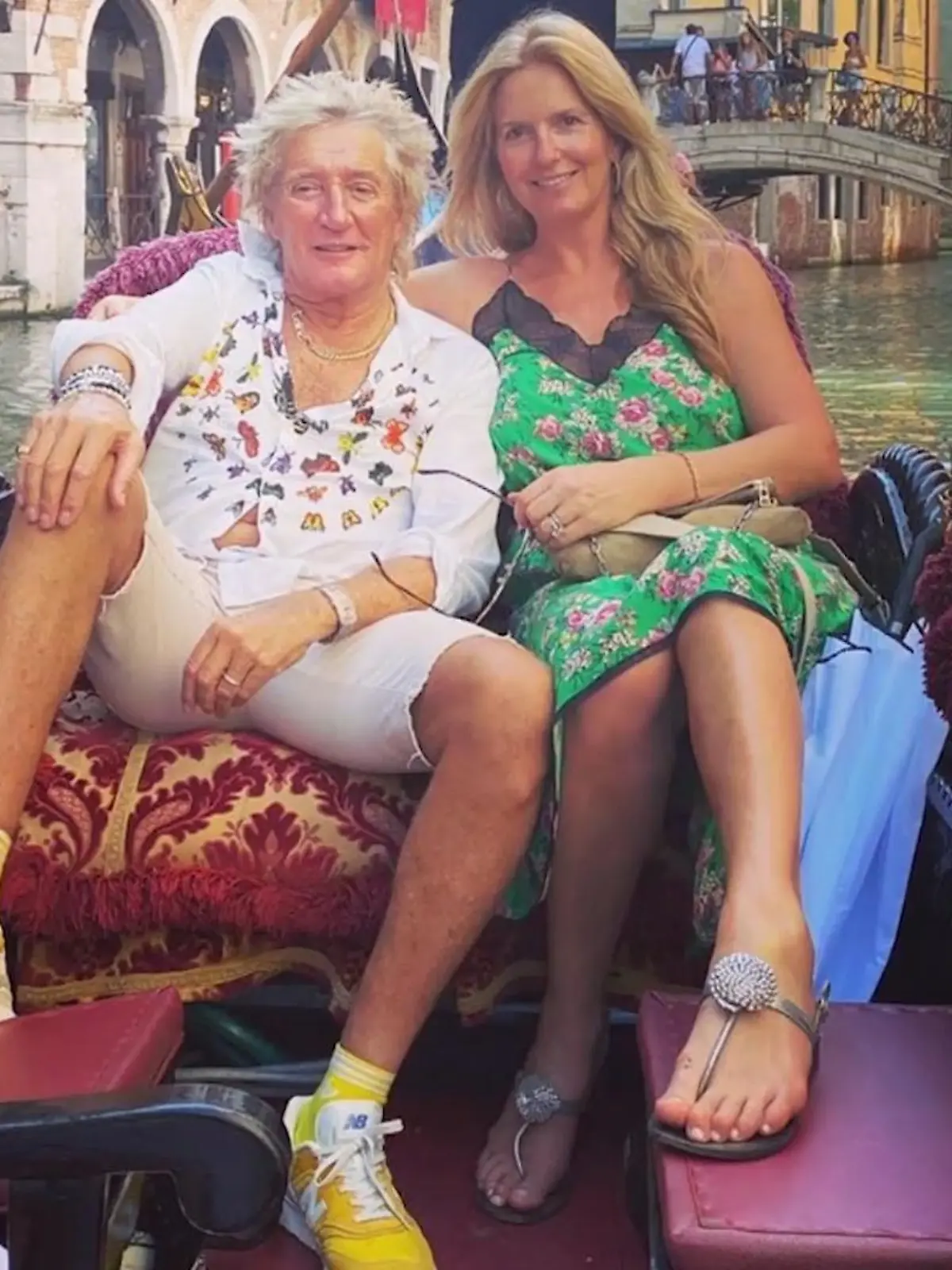 Bild zu: "Penny Lancaster ist jetzt Polizistin"