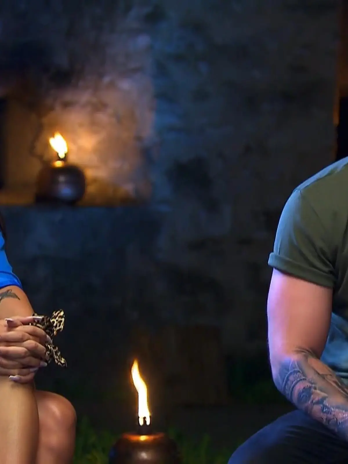 Bild zu: "Mike erklärt die Beziehung klar für beendet"