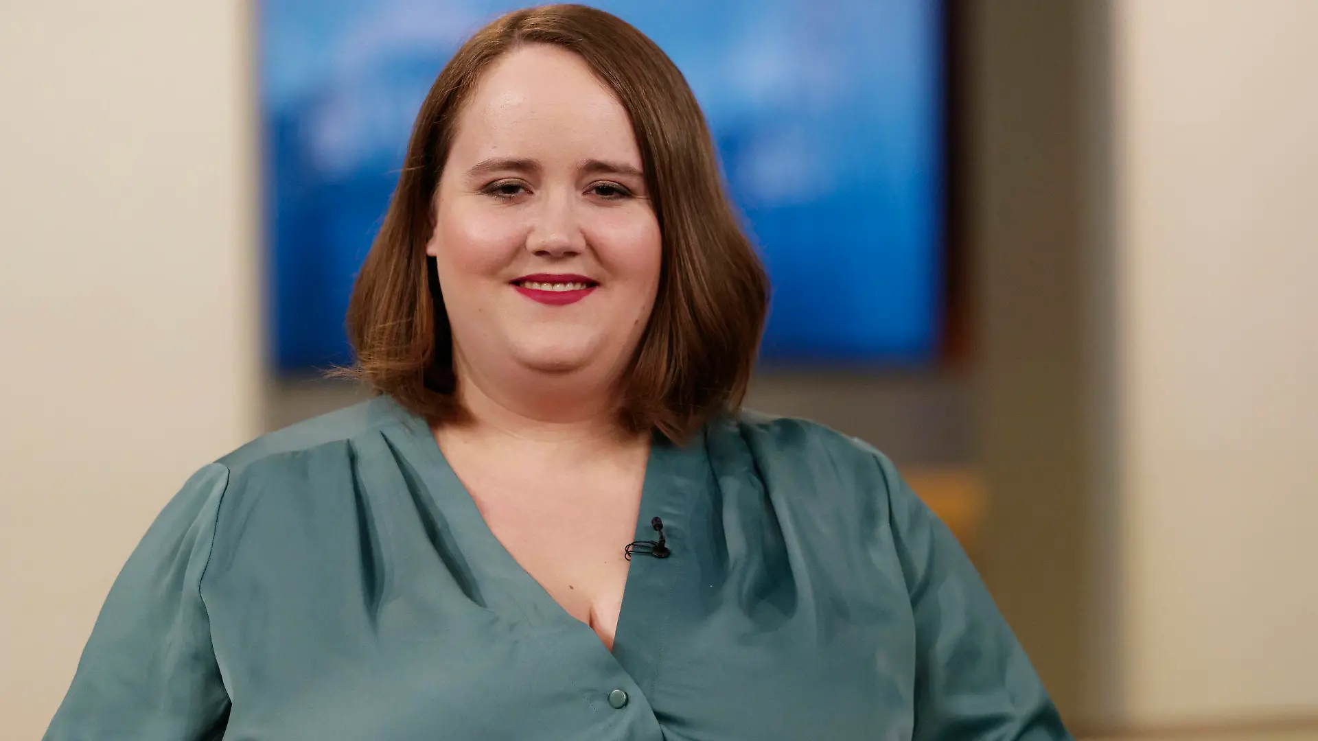 Ricarda Lang bei Anne Will 2022-07-17, Deutschland, Berlin. Ricarda Lang Bündnis 90/Die Grünen, Parteivorsitzende, zu Gast bei Anne Will im Ersten Deutschen Fernsehen. Thema der ARD-Politik-Talkrunde: Angst vorm Gasmangel, horrende Preise - wie hart trifft die Krise Deutschland *** Ricarda Lang at Anne Will 2022 07 17, Germany, Berlin Ricarda Lang Bündnis 90 Die Grünen , party leader, as a guest at Anne Will in the First German Television topic of ARD politics talk round fear of gas shortage, horrendous prices how hard does the crisis hit Germany