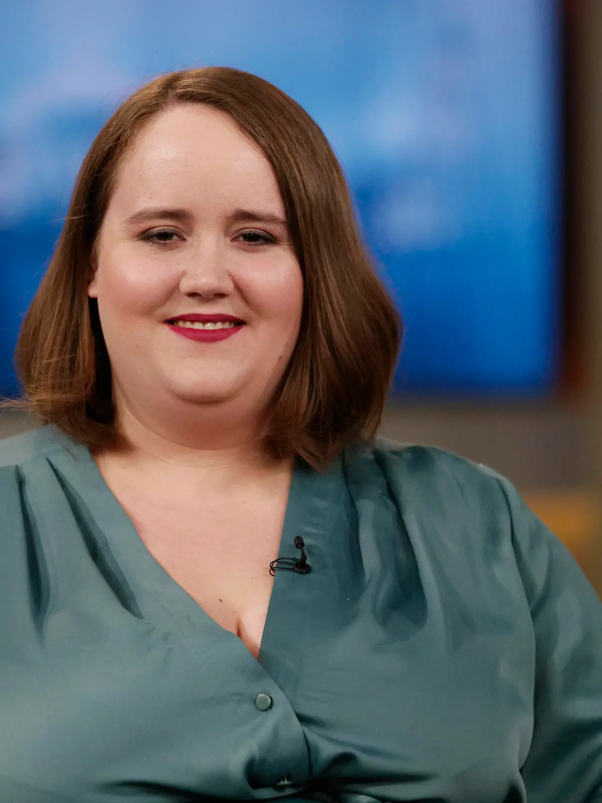 Ricarda Lang bei Anne Will 2022-07-17, Deutschland, Berlin. Ricarda Lang Bündnis 90/Die Grünen, Parteivorsitzende, zu Gast bei Anne Will im Ersten Deutschen Fernsehen. Thema der ARD-Politik-Talkrunde: Angst vorm Gasmangel, horrende Preise - wie hart trifft die Krise Deutschland *** Ricarda Lang at Anne Will 2022 07 17, Germany, Berlin Ricarda Lang Bündnis 90 Die Grünen , party leader, as a guest at Anne Will in the First German Television topic of ARD politics talk round fear of gas shortage, horrendous prices how hard does the crisis hit Germany 