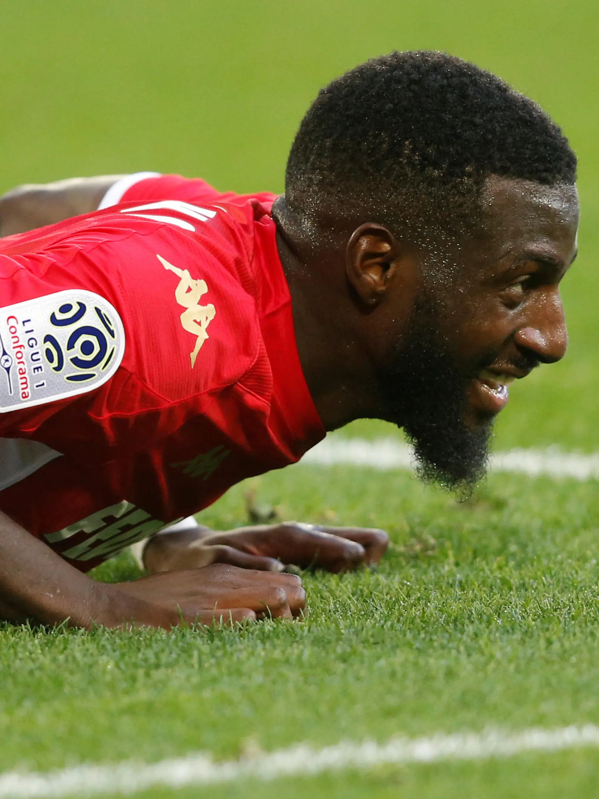 Soccer Football - Ligue 1 - Bordeaux v AS Monaco - Matmut Atlantique, Bordeaux, France - November 24, 2019   AS Monaco's Tiemoue Bakayoko      REUTERS/Regis Duvignau