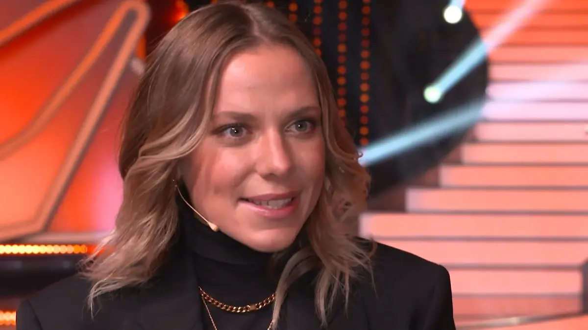 So hat sich Valentina Pahde durchs Tanzen verändert Zwillingsschwester Cheyenne im Interview