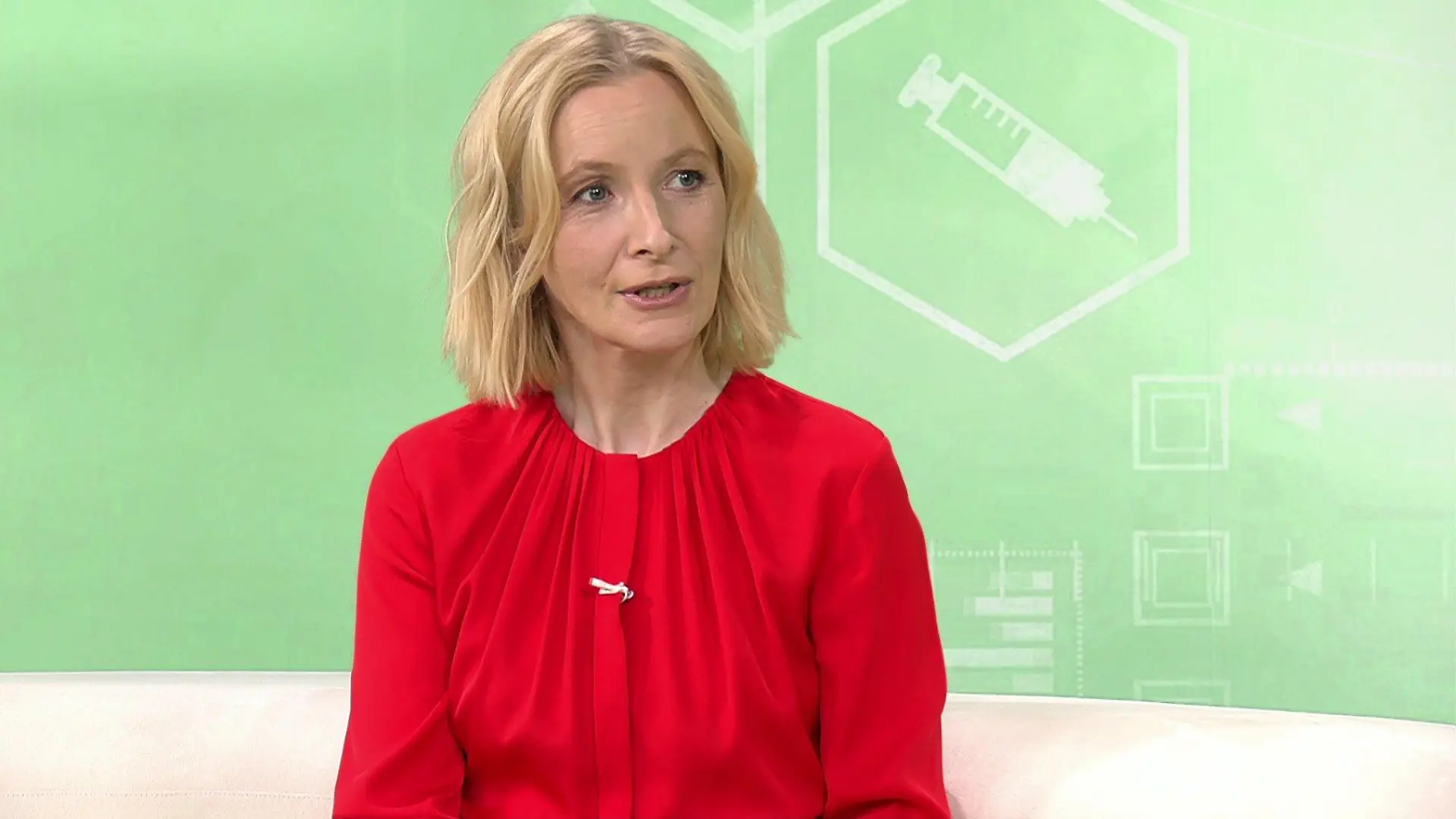 Dr. Anne Fleck ist zu Gast bei RTL-"Punkt 12" und beantwortet Zuschauerfragen.
