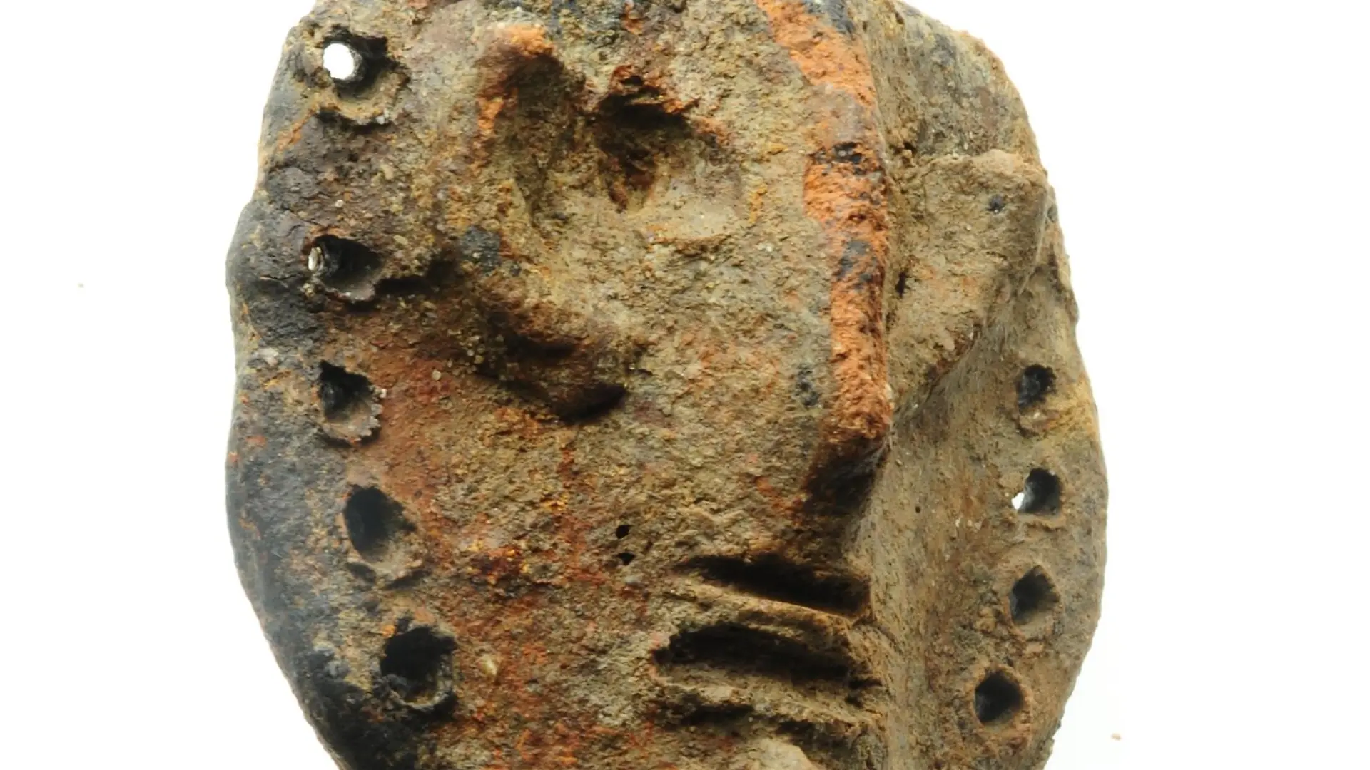 EINZIGARTIGE STATUETTE STELLT WISSENSCHAFT VOR RÄTSEL