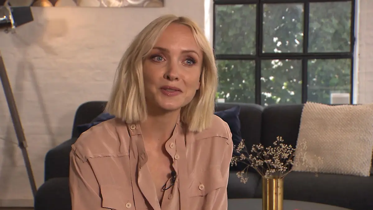 Janin Ullmann: "Ich wäre am liebsten schon Mami" Single und glücklich?