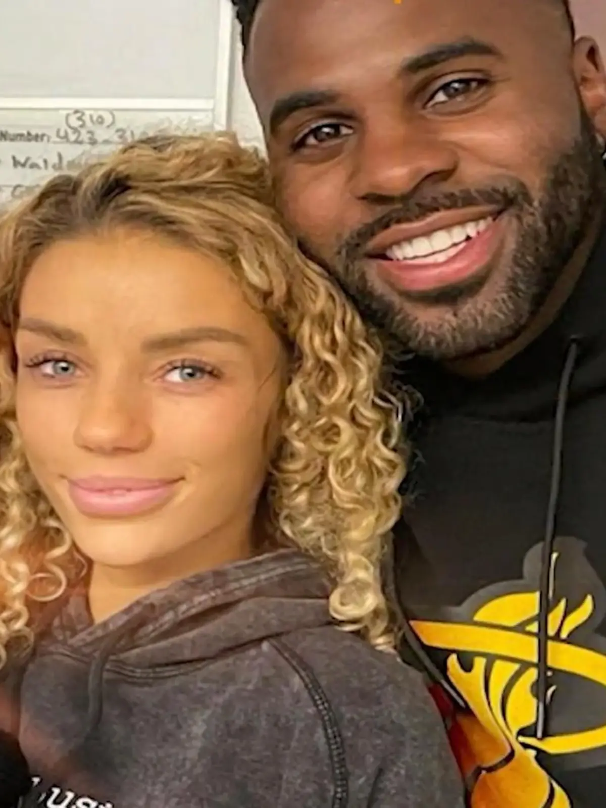 Bild zu: "Jason Derulo ist zum ersten Mal Papa geworden"
