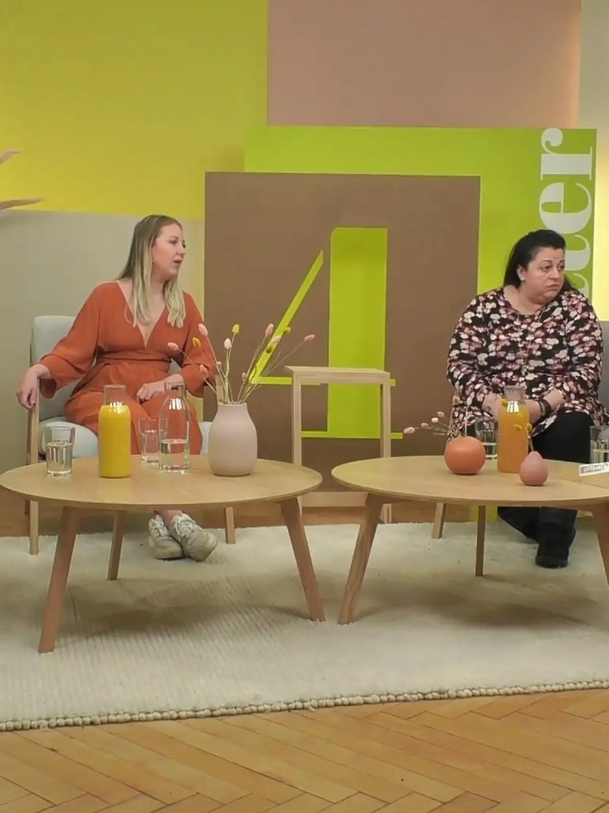 Bild zu: "Julia fühlt sich durch ihren Brief sehr stark angegriffen!"