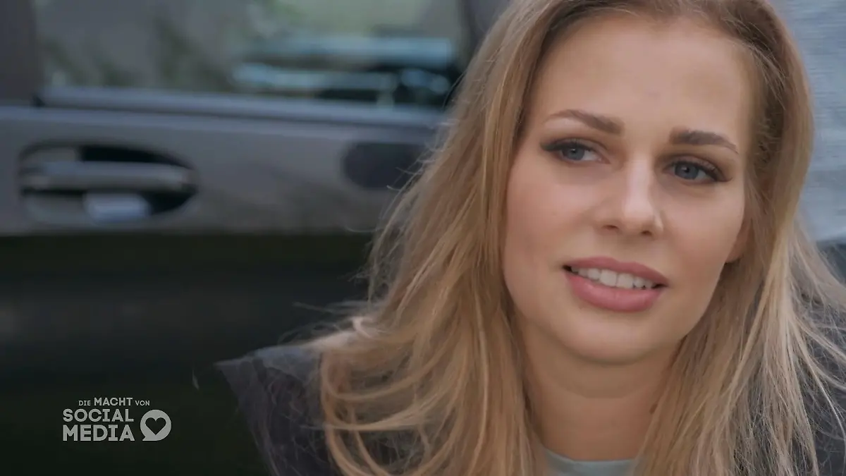 Das macht Influencing mit dem Selbstbewusstsein Carolina über Schönheitswahn